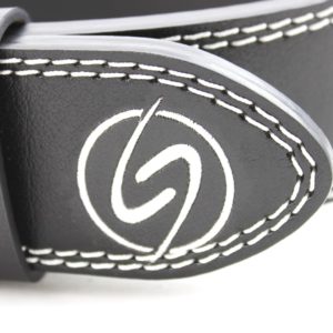 Weight lifting Gear-(300*300)- Superset Weight Lifting Belt with end tip in focus along with superset logo visible