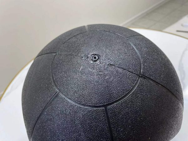 Double Grip Medicine Ball - Image 3