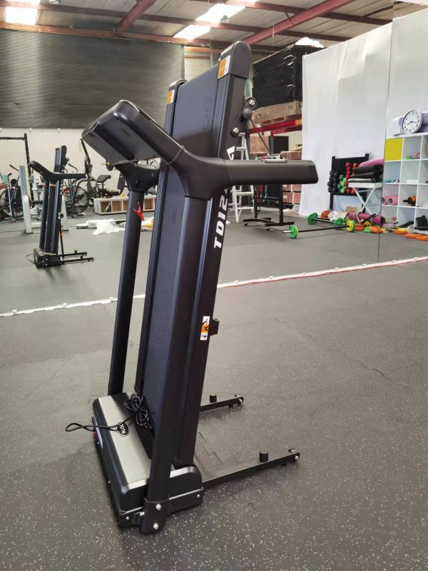 Treadmill Speed with Manual Incline: 0.8-12KM/H - Rent - Image 5