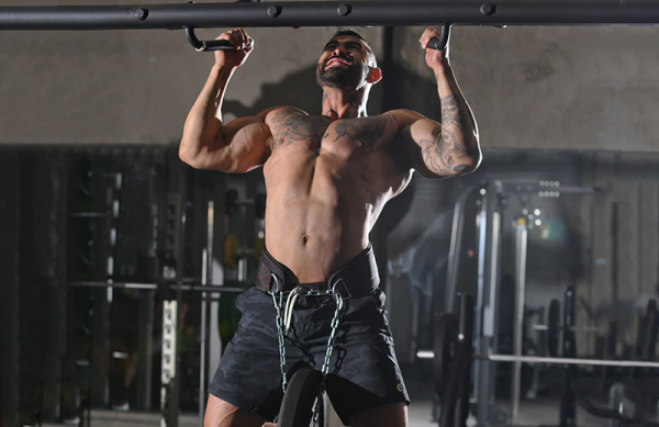 Weightlifting Belt with Chain - Image 5