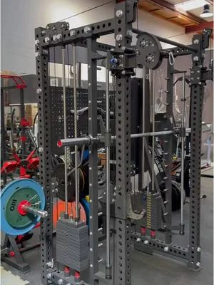A squat rack that can be paired with various accessories—do you like it?
